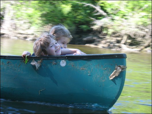 2008_05_25_canoeing2.JPG